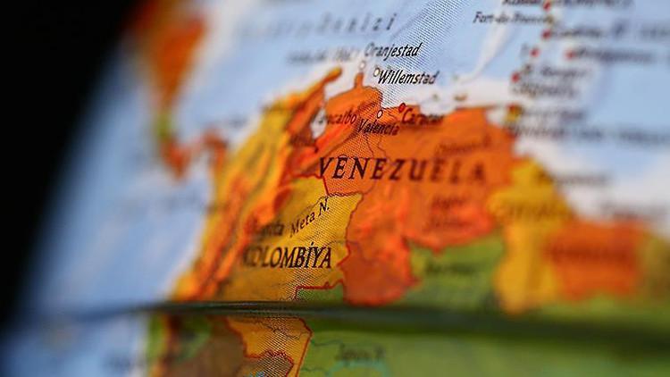 ABD'den vatandaşlarına Venezuela'ya seyahat uyarısı