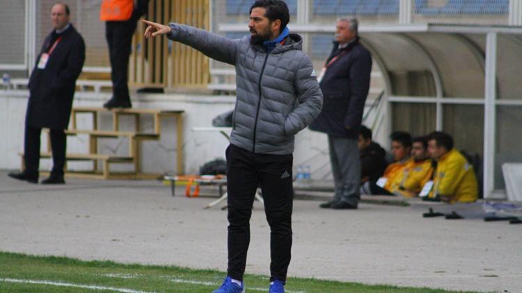 İlhan Palut: "Galatasaray'a karşı en iyisini yapmaya çalışacağız"