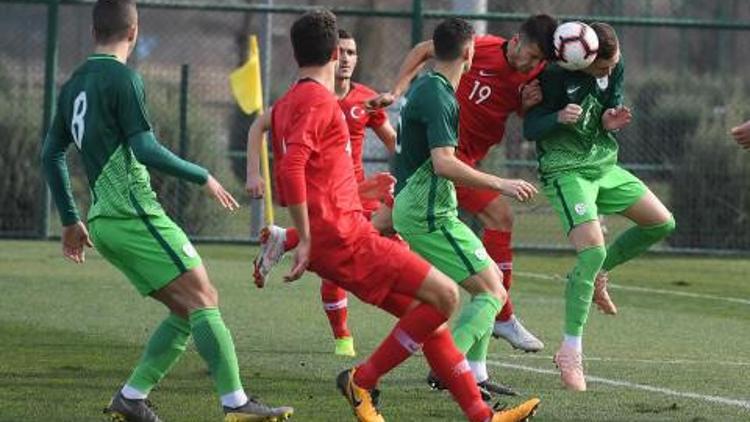 U19 Milli Futbol Takımı, Slovenya'ya kaybetti!