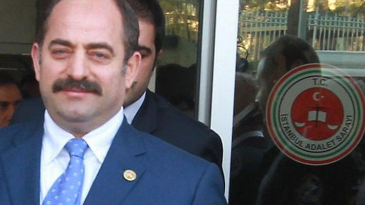 Zekeriya Öz'ün avukatına FETÖ'den hapis cezası