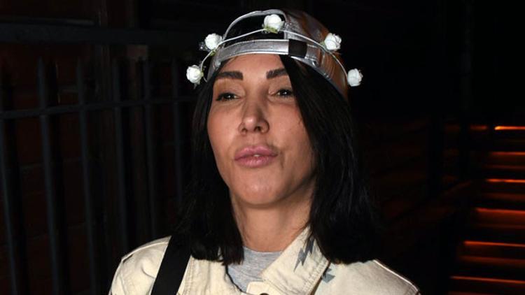 Hande Yener soluğu mahkemede aldı! Şerefim ve namusum zedelendi