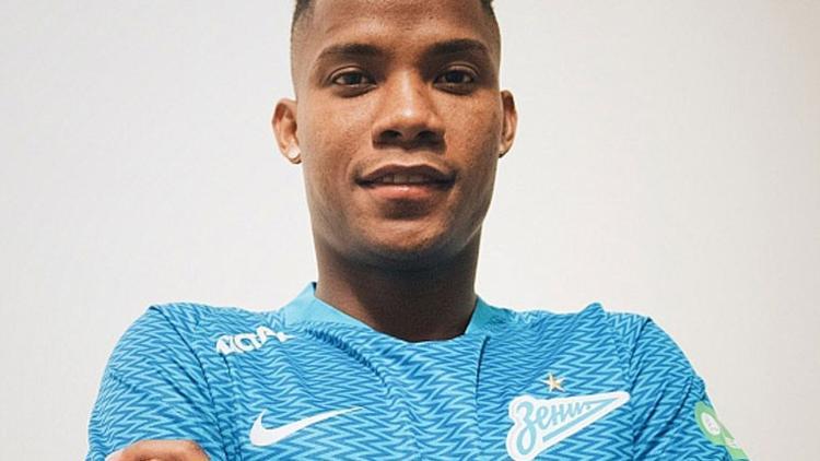 Zenit'ten iki transfer