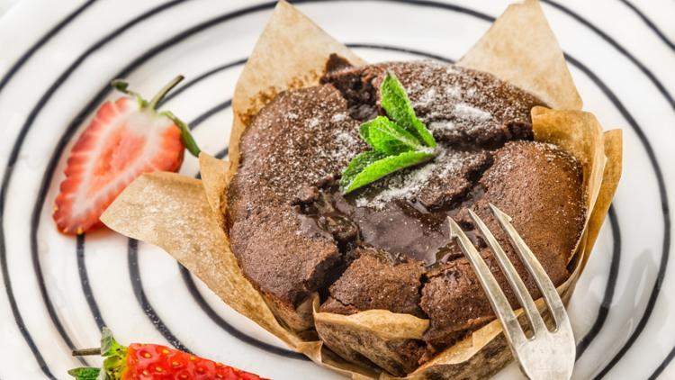 Kalpleri Eritir: Çikolatalı Fondant