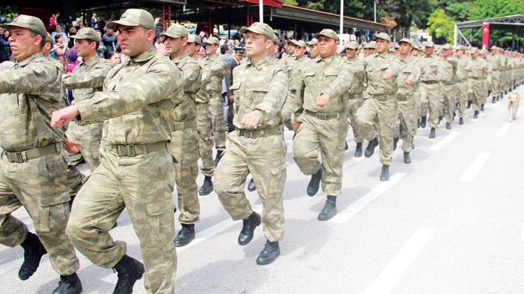 Erdoğan’dan yeni askerlik talimatı: ‘Süre uzun yeniden çalışın’
