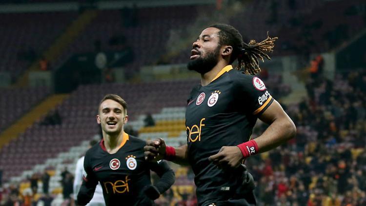 Galatasaray Hatayspor'u 2 golle geçti! Avantaj Aslan'ın