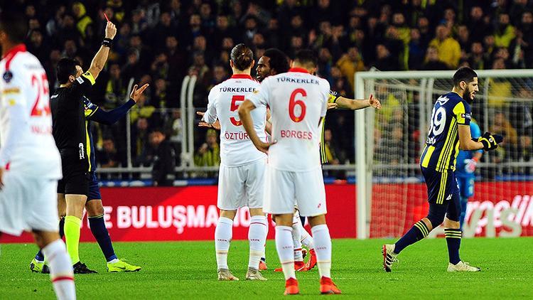 PFDK'dan Göztepeli futbolcu Jerome'a iki maç ceza