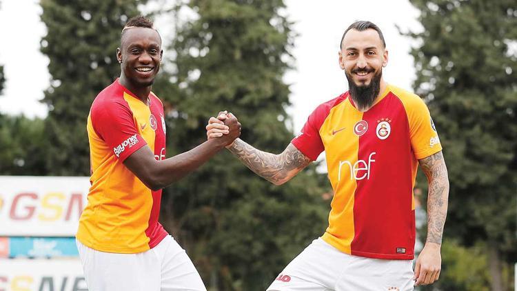 Sahne Mitroglou ve Diagne'nin!