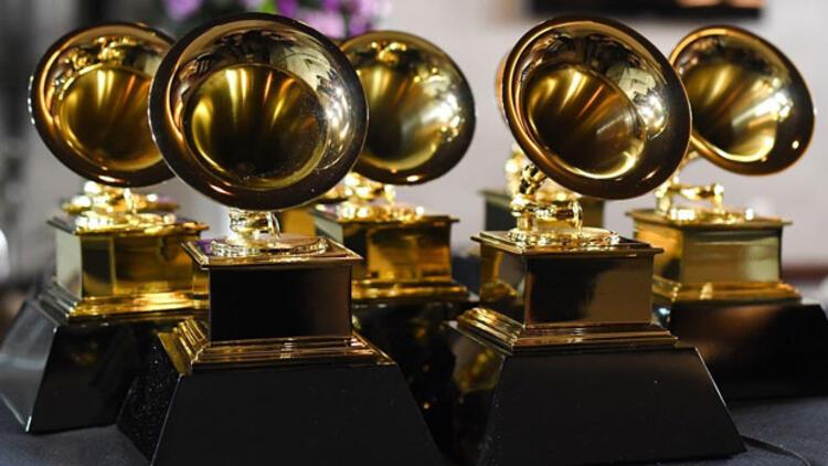 Grammy kehanetleri: Takma kafanı Cardi B, hepsini alacaksın