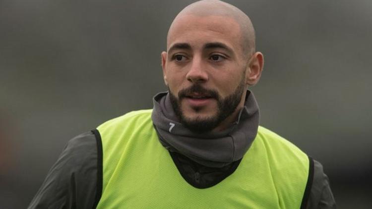 Amrabat'a büyük darbe! Maicon...