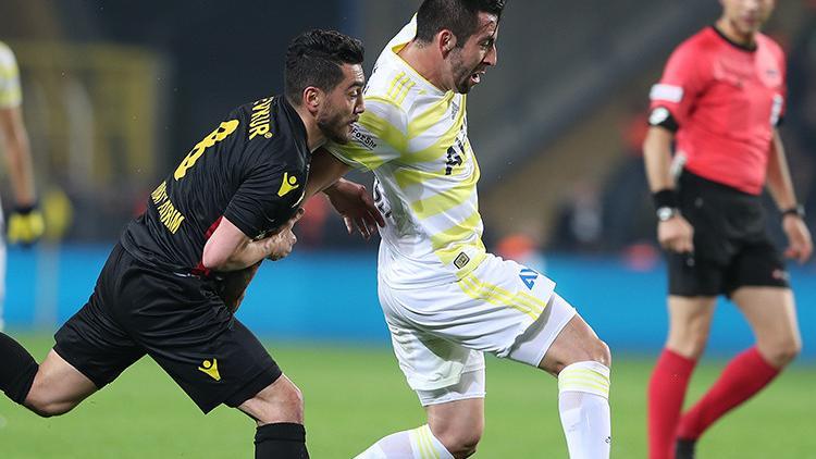 Ersun Yanal'ın yeni yıldızı Mauricio Isla