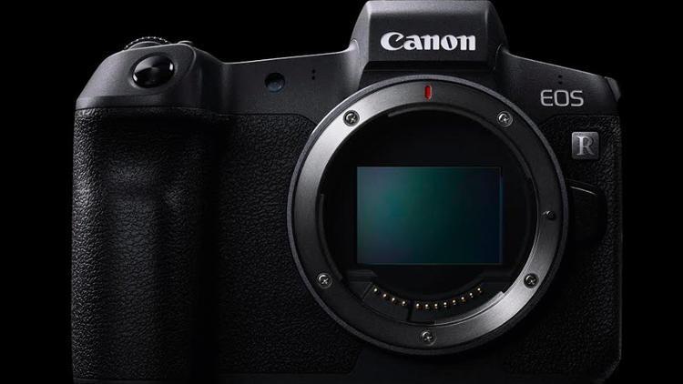 Canon'un en küçük aynasız makinesi görücüye çıktı!