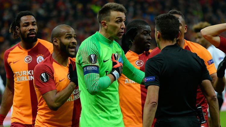 Muslera: "Bizi aşağıya çekti"