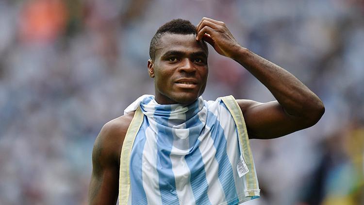 Emmanuel Emenike'den Sevgililer Günü paylaşımı!