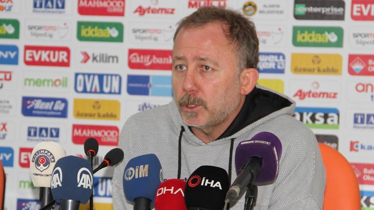 Sergen Yalçın: "Artık Alanyaspor iyi bir takım olmaya başladı"