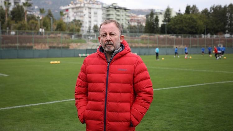 Sergen Yalçın: 'Önümüzde 11 haftalık uzun bir süre var'
