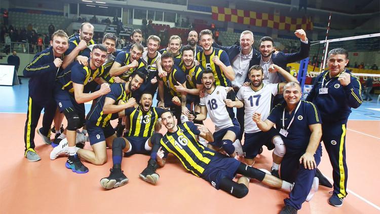 Fenerbahçe, 2-0'dan dönüp Galatasaray'ı devirdi
