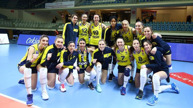 Fenerbahçe Opet, set vermedi