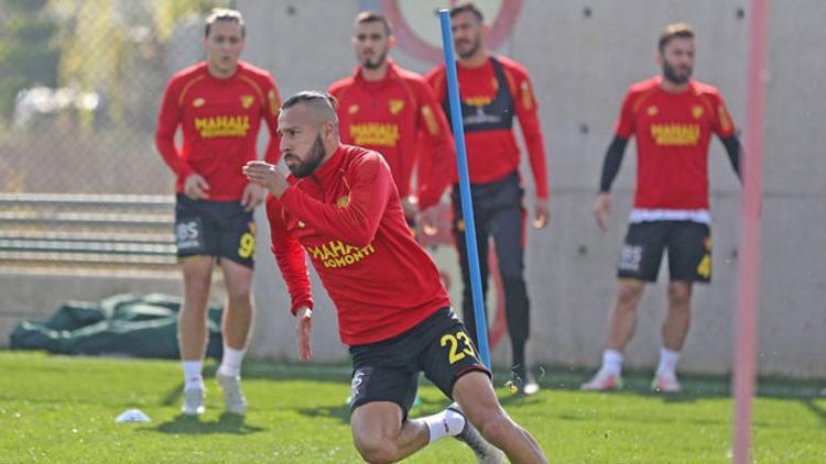 Göztepe'de Kasımpaşa maçı mesaisi