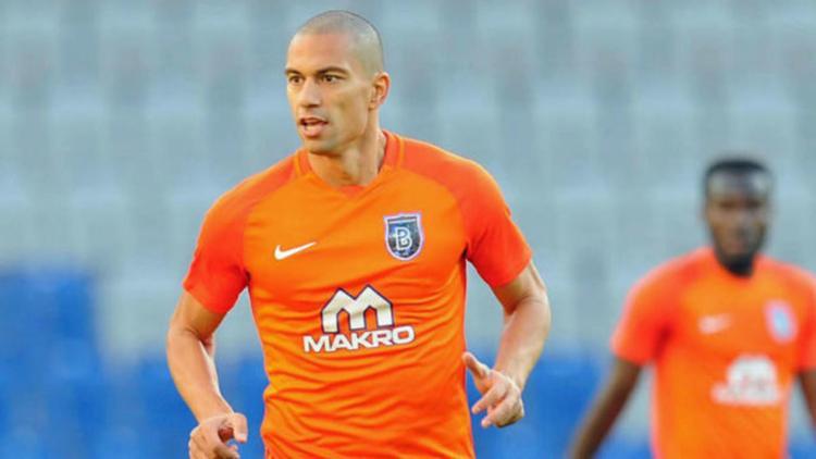 Gökhan İnler ile Napoleoni, kadın futbol takımlarıyla bir araya geldi!