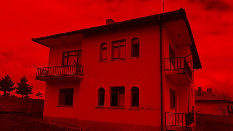 Genç çiftin cinayetinde sır perdesi aralanıyor... Ceset fotoğraflarını aileye göndermişler