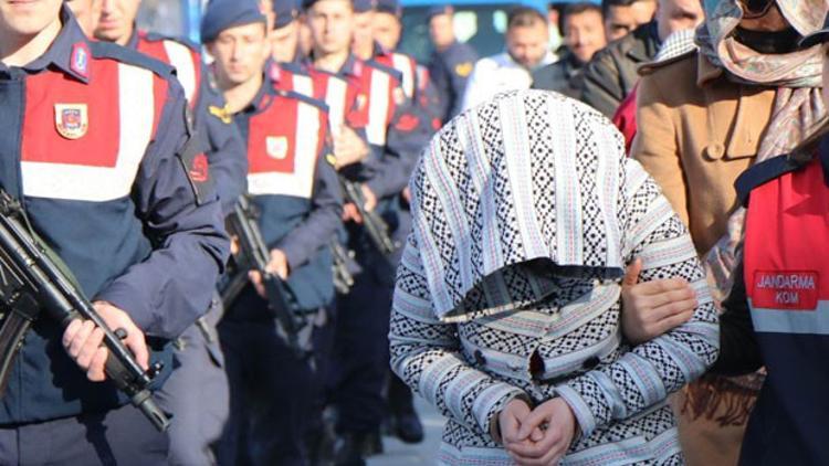 'Yeşil reçete' operasyonunda gözaltına alınan 30 kişi adliyede