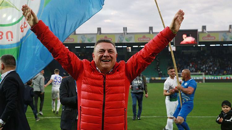 Çaykur Rizespor Kulübü Başkanı Kartal: 'Okan hoca ile devam etmenin faydalı olacağını düşünüyorum'