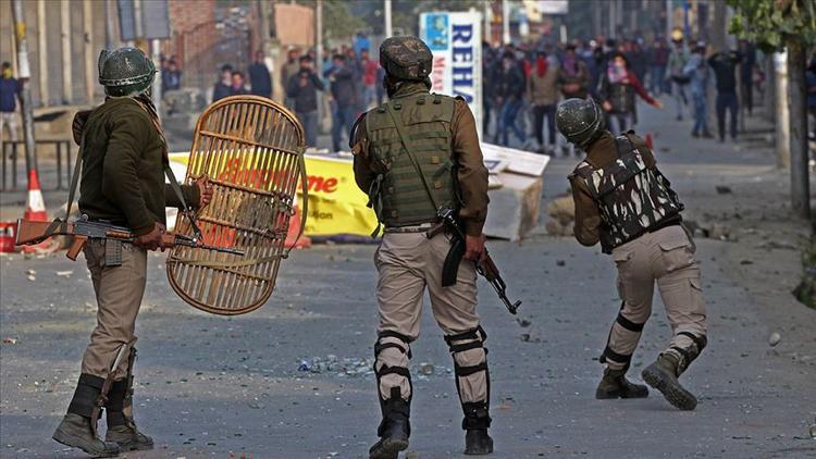 Pakistan - Hindistan sınırında tansiyon yükseldi