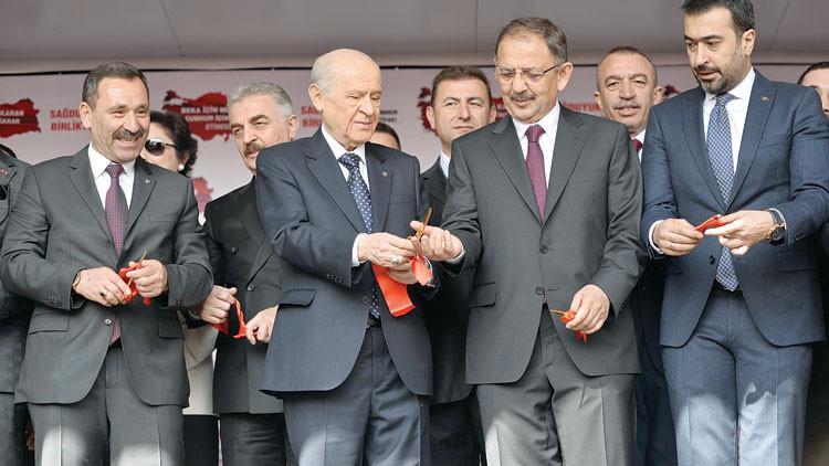 Patatesi, soğanı kurşun gibi kullanıyorlar
