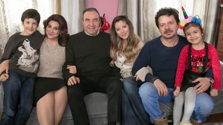 Cuma gününün galibi: Arka Sokaklar!
