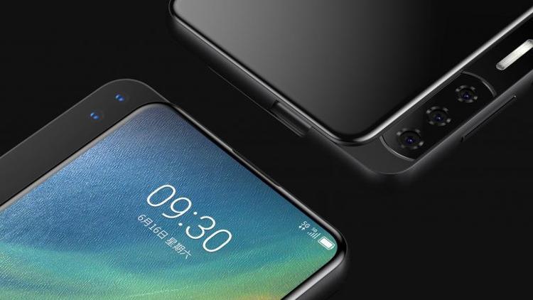 ZTE'den bir ilk! Yandan kızaklı telefon geliyor