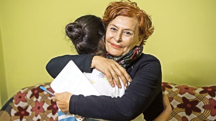 Dövülen kadınlar, ezilen çocuklar öksüz kaldı... Güldenimize veda
