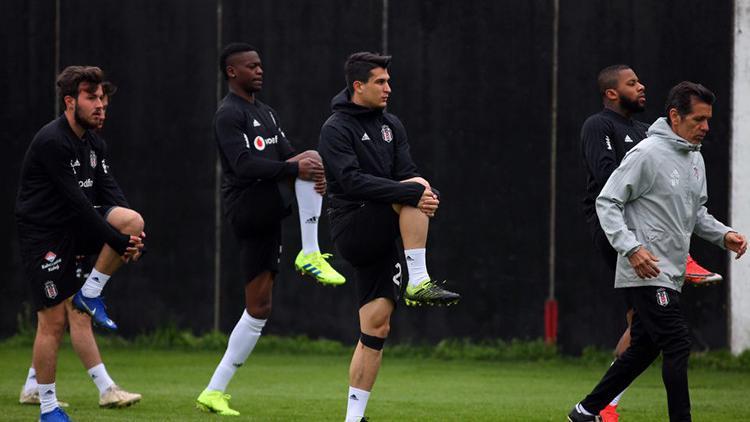 Beşiktaş, kondisyon ve taktik çalıştı