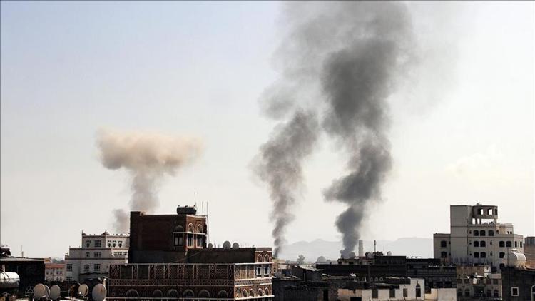 Yemen'de hastaneye hava saldırısı
