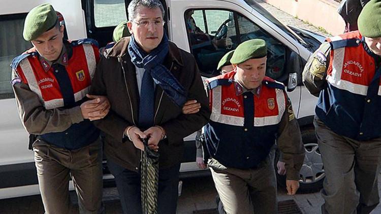 Sözde "sıkıyönetim komutanı" albay da inkar etti