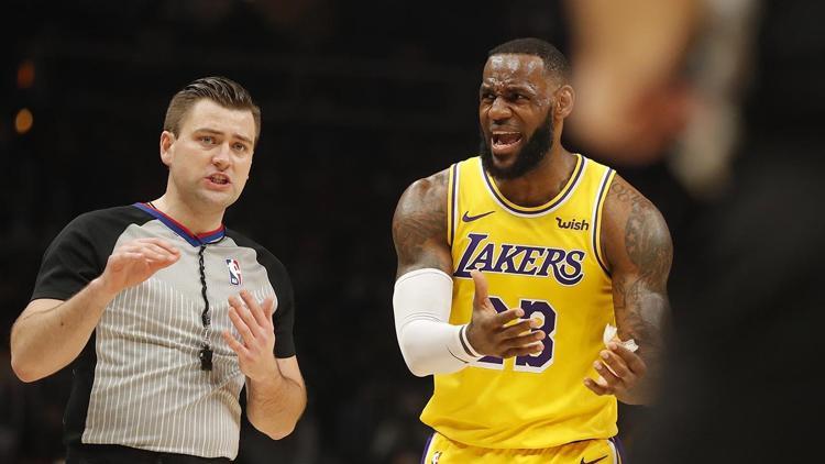 LeBron James de Lakers'ın play-off hasretini dindiremedi!