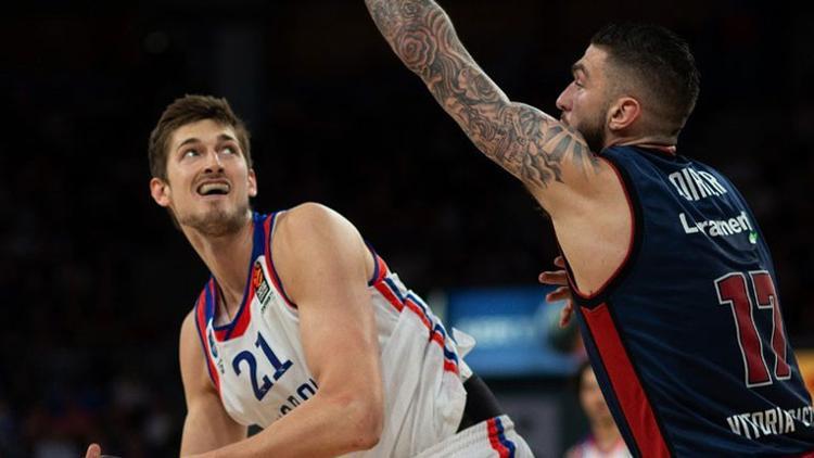 Anadolu Efes, Baskonia'yı dize getirdi