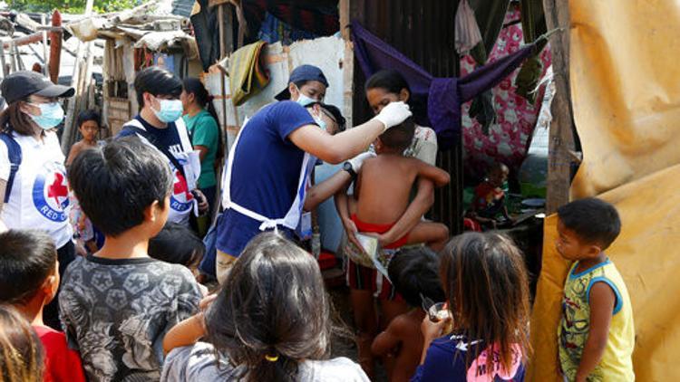 Filipinler'de kızamık salgını: 355 kişi öldü