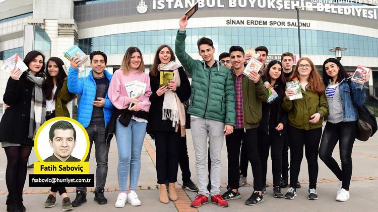 Haydi! Bir kitap da sen getir