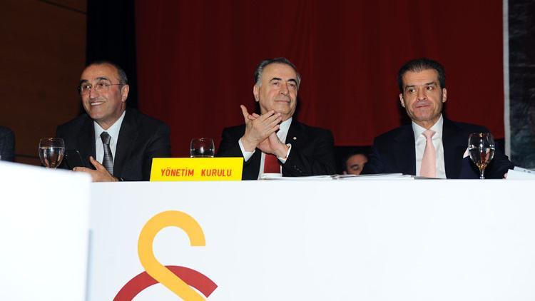 Galatasaray'da seçim durduruldu!
