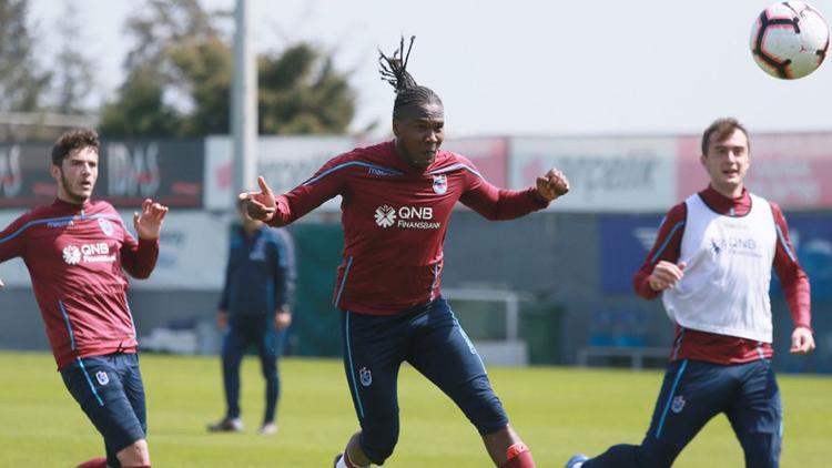 Trabzonspor, Bursaspor maçı hazırlıklarına ara vermeden başladı