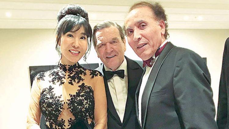 Türkler Schröder’e çok şey borçlu