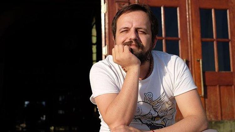 Mahir Ünsal Eriş okumak