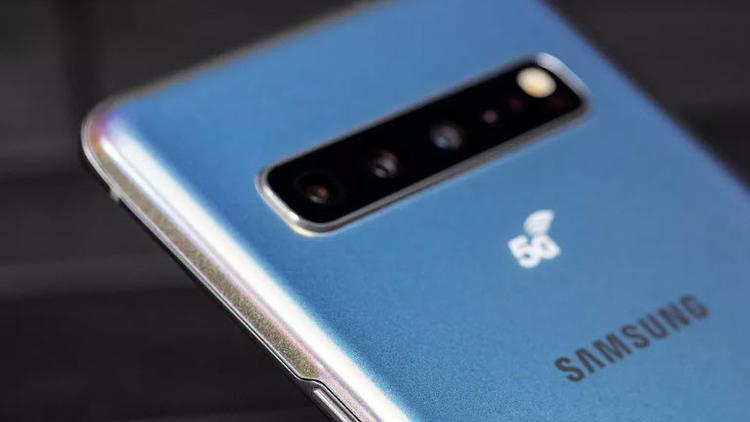 Samsung Galaxy S10 5G'de can sıkan hata