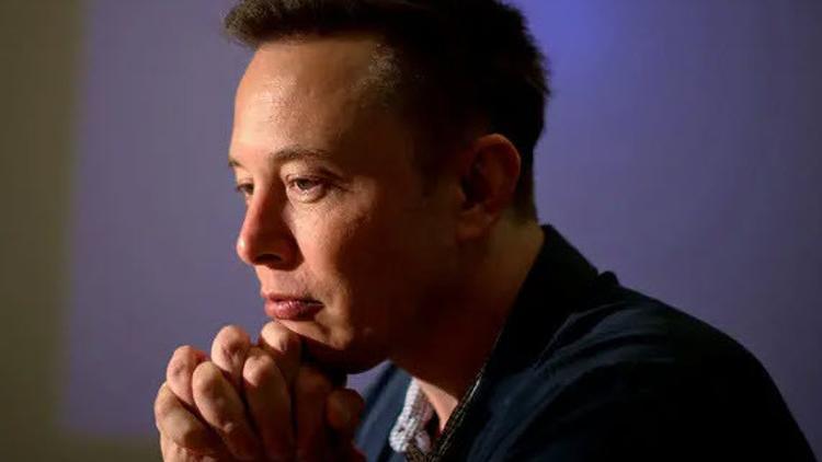 Tesla'dan 702 milyon dolar zarar