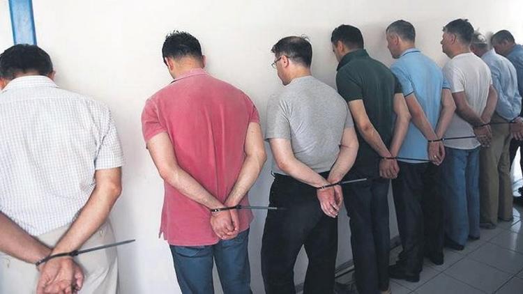 Hainlerin 'Mart planı' ilaç kutusunda sakladığı nottan çıktı