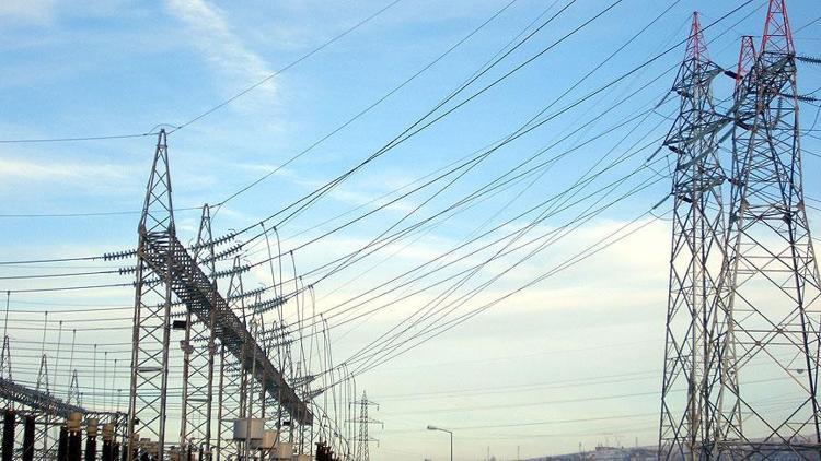 Lisanslı elektrik üretimi şubatta azaldı