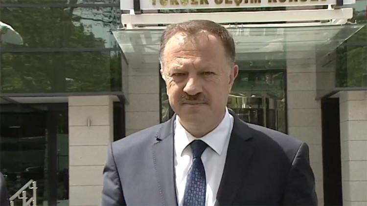 AK Parti YSK Temsilcisi Recep Özel: Gelen raporlarla YSK yanıltılmak  istendi - Son Dakika Flaş Haberler