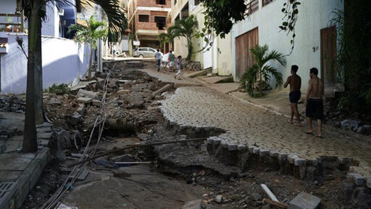 Brezilya'da polis operasyonu: 8 ölü