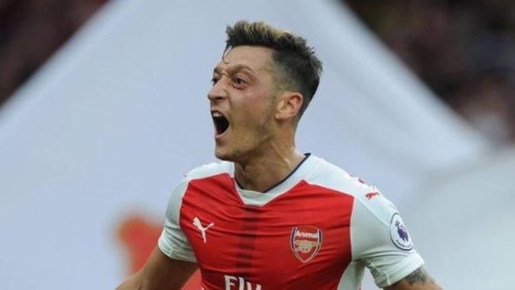 İngilizler duyurdu! Mesut Özil...