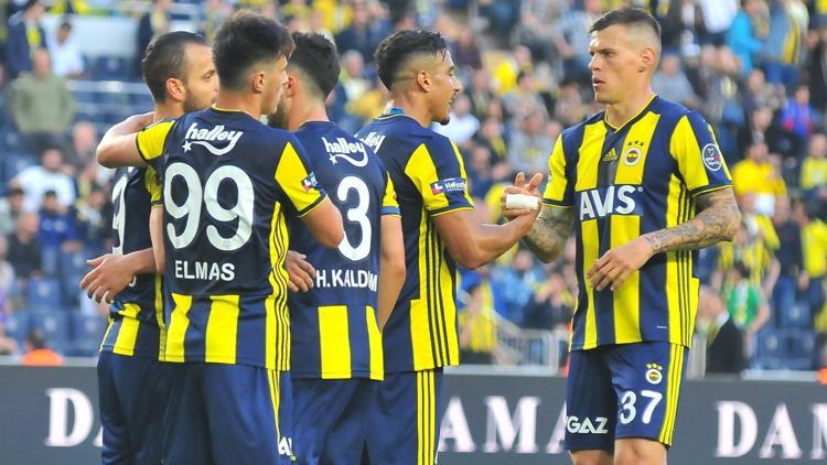 Olay sözler: F.Bahçe'de kriz...
